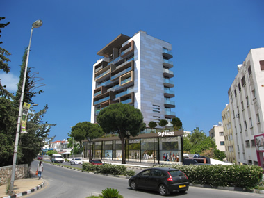 SkyHouse - Central Kyrenia, North Cyprus - Enjoy the warmth of the Mediterranean in comfort and luxury
